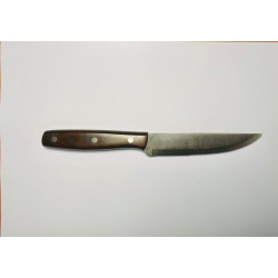 couteau à steack couleur bois foncé